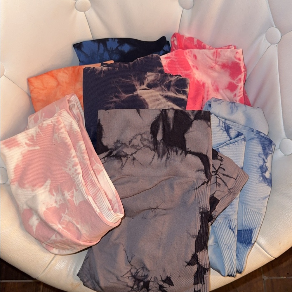 SHEIN Tie-Dye Scrunch Leggings Set - Multicolor